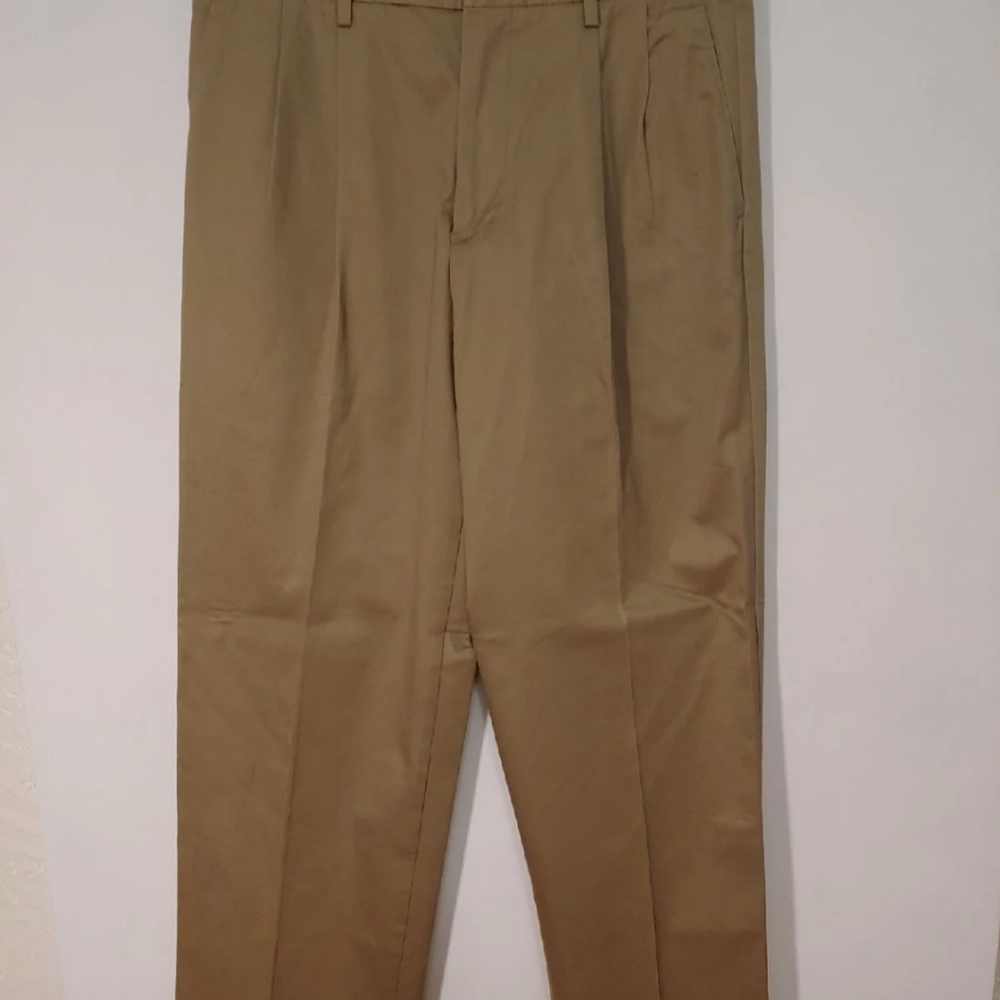 Men's Tan Dockers Dress Pants